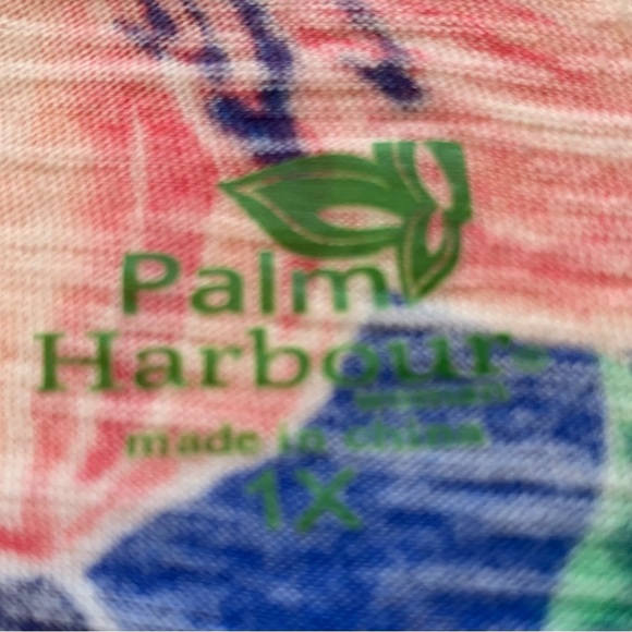 Tropical Floral V-Neck Short Sleeve Top - Picture 2 of 5